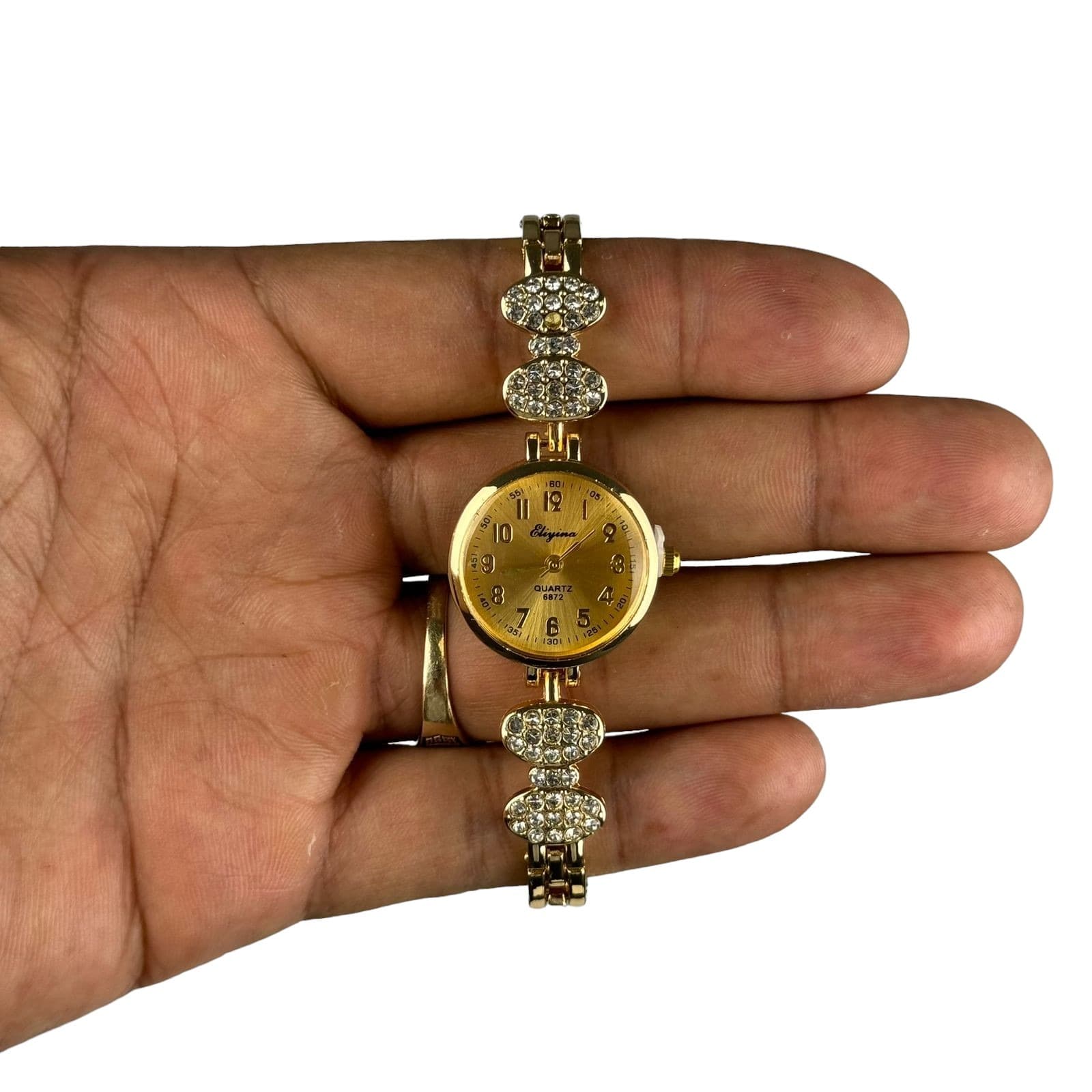 reloj de dama dorado
